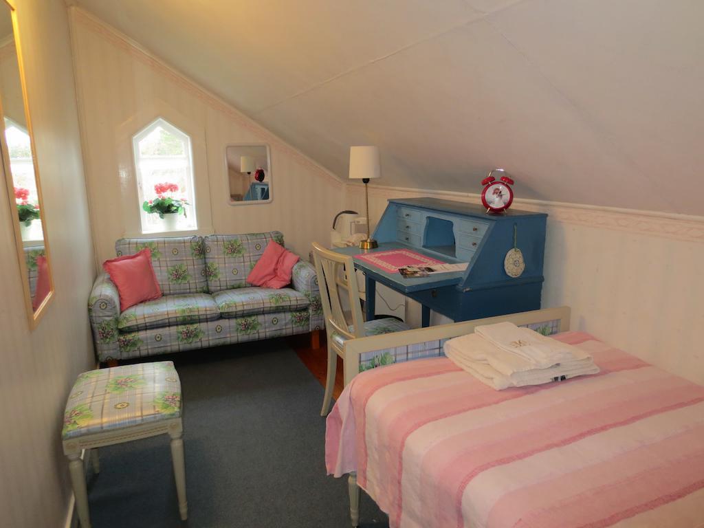 Sparrens Bed And Breakfast Fiskesa Camera foto